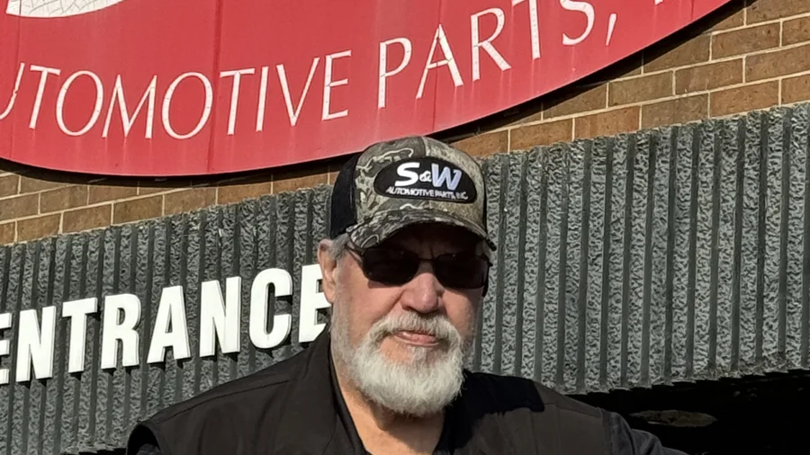 Danny Head, representante de ventas de Servicio Completo