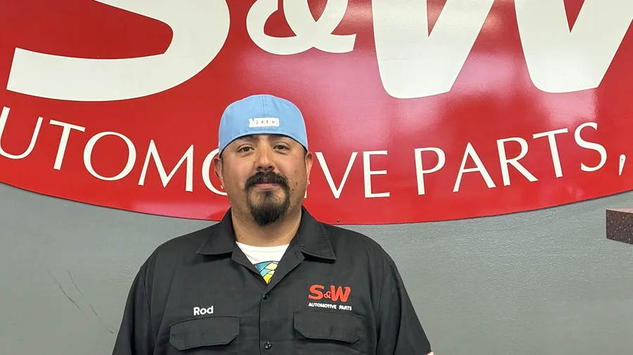 Rod Munoz, representante de ventas de Servicio Completo